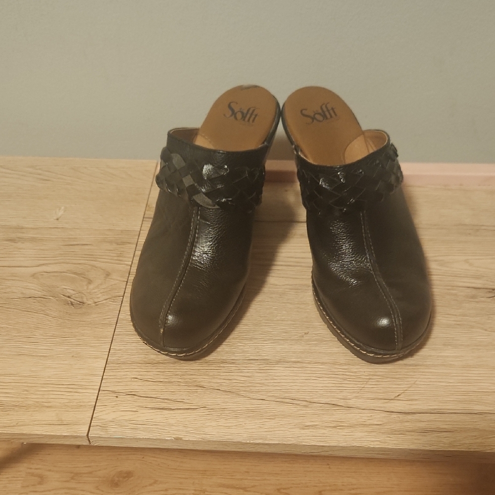 Sofft Black Woven Leather Mules